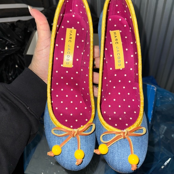 Marc Jacobs Shoes - Marc Jacobs denim pumps sz41